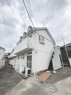 コーポスリーエフの外観