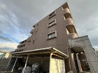 ドミトーレ6-4【1階】の外観