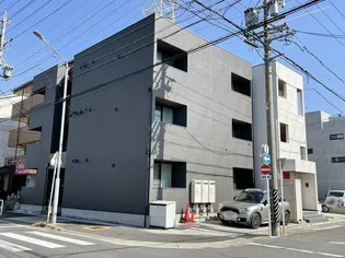 Vacheron【2階】の外観