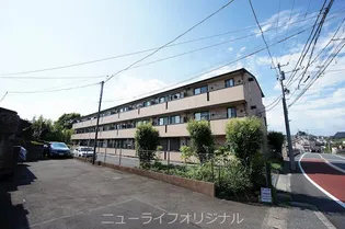 アンドミーワ【1階】の外観