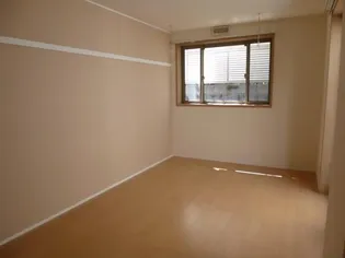 アヴニール三軒茶屋の画像