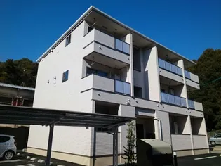 サン・ガーデン・ハウス【3階】の外観