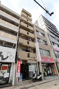 コウノビル【5階】の外観