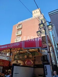 初台ワールドマンション【8階】の外観