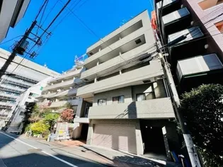 グリーンコートの画像