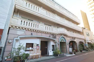 シャンピア鷹匠【4階】の外観
