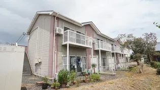 サイレンス芸濃【2階】の外観