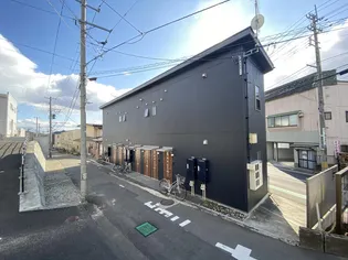 エスポワール真栄【1階】の外観