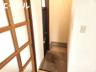 コーポ田園A棟【1階】の玄関