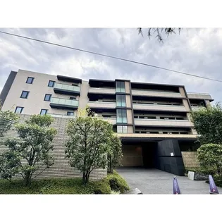 東京都中野区中央5【マンション】の外観