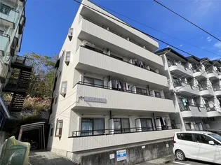 ピュアハウス【1階】の外観