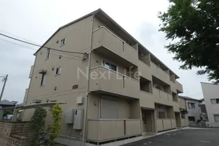 ジュヴァンセル B【2階】の外観