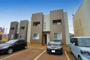 ランドマーク下々条E【1階】の外観