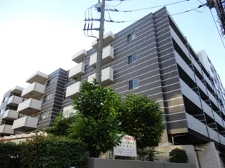 カスタリア三宿【3階】の外観