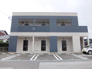 フェリーチェ コートの画像