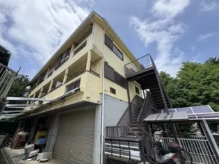 シャトレー鈴木の画像