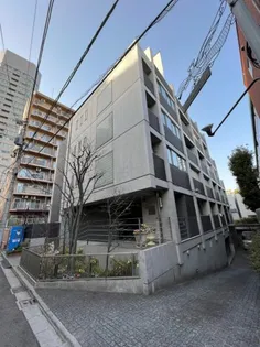 ラ・ヴィアンローゼ【3階】の外観