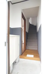 メゾネット吉田 101の玄関