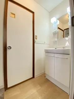 メゾンド尾上【1階】の内装