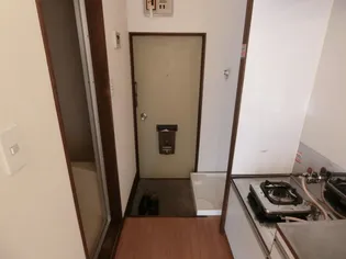 大京ハイム【2階】の玄関