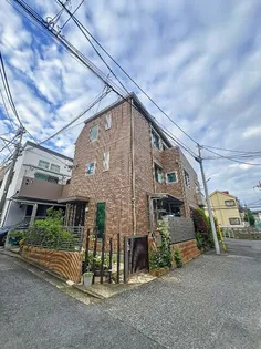 サンクレスト【2階】の外観
