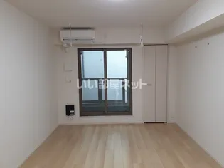 フルラージュ【2階】の居間