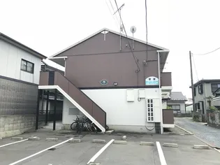 プレム中里【1階】の外観