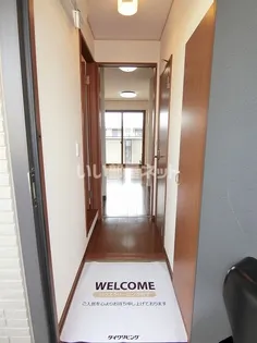 エスプワール城之内【2階】の玄関