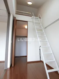 エスプワール城之内【2階】の内装