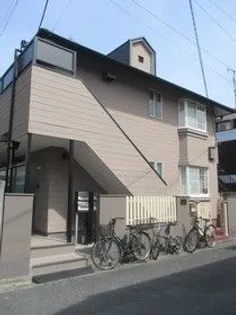 ハイツファースト【1階】の外観