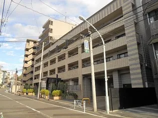 グラマシー恵比寿【1階】の外観