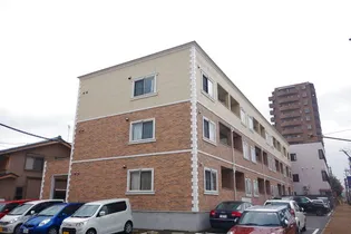 新潟県新潟市中央区関屋金鉢山町【アパート】の外観