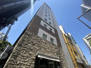 東京都港区六本木2【マンション】の外観