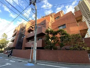 東京都港区元麻布1【マンション】の外観