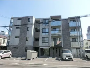 バルボーニL Aの画像