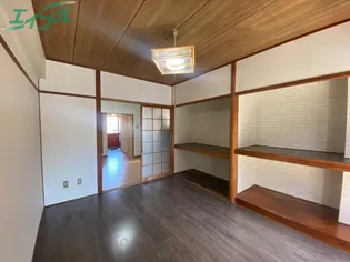 コーポ阪本【2階】の居間