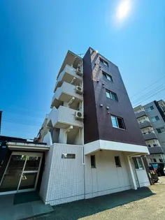 ファミリールFの画像