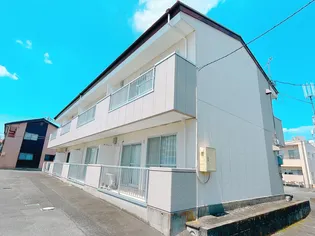 ロイヤル大嶋【1階】の外観