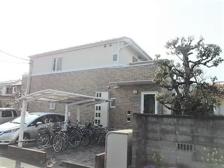 ヴィラ御園【2階】の外観