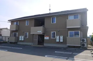 リヤン【1階】の外観