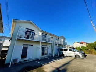 ベル上屋敷【2階】の外観