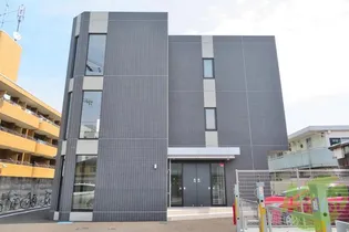 メルヴェーユ東八番丁【3階】の外観