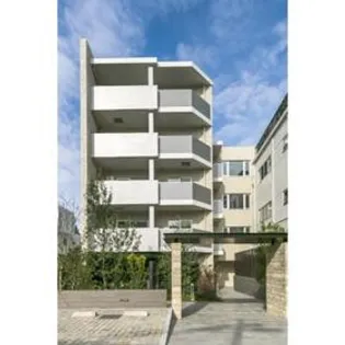 パークアクシス表参道レジデンス【2階】の外観