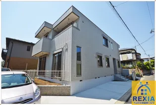 へーベルメゾンキャメリア【2階】の外観