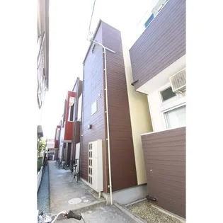 宮城県仙台市若林区三百人町【アパート】の外観