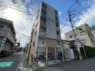 ファインコート上荒田【4階】の外観