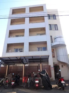 橘マンション【1階】の外観