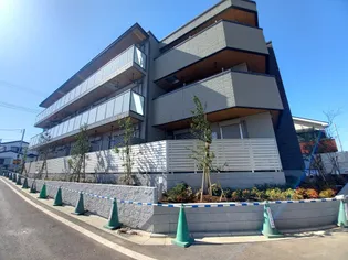 ロンディネッラ【1階】の外観