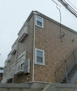 ハーミットクラブハウス山手レジデンス【1階】の外観