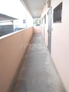 エミュールマンション【1階】の地図